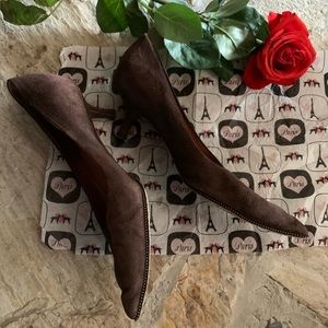 Givenchy Brown Suede Size 8 Kitten Heel Pumps